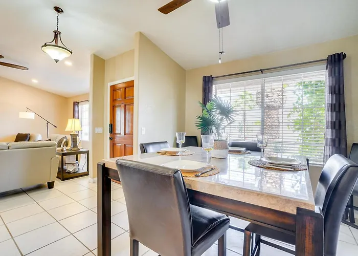 Ferienhaus Lakefront W/ Outdoor Oasis In Glendale!
